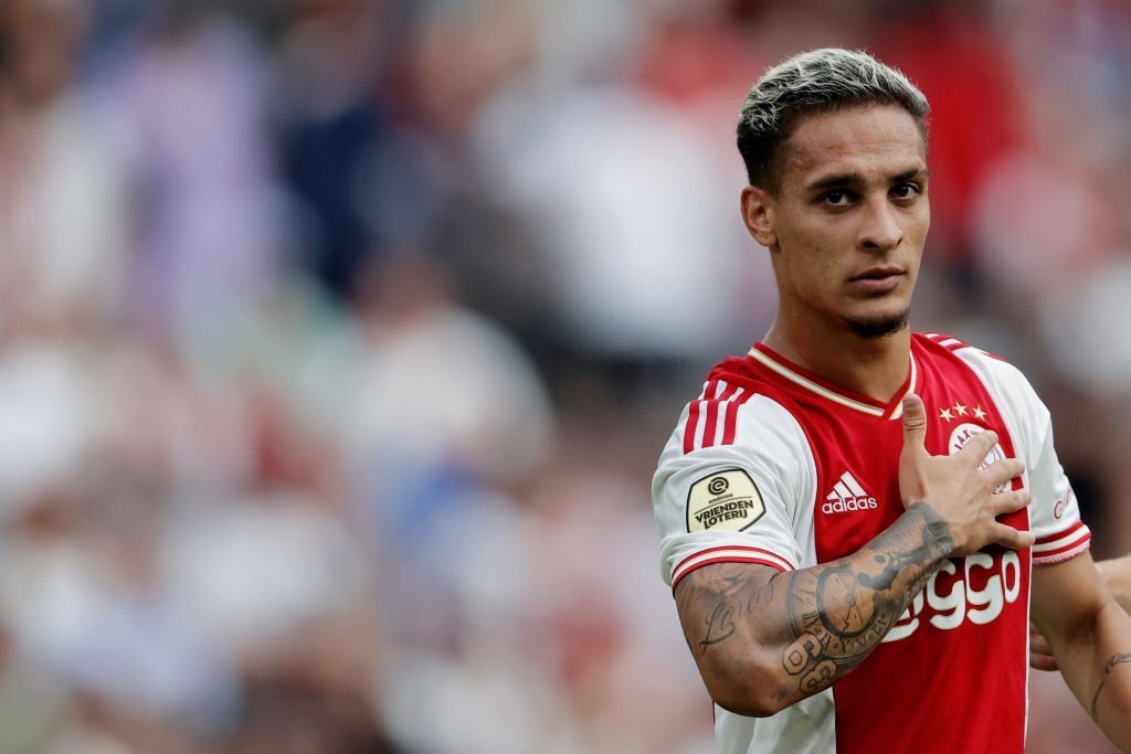 Com a venda de Antony ao Manchester United, São Paulo irá faturar R$ 100 milhões