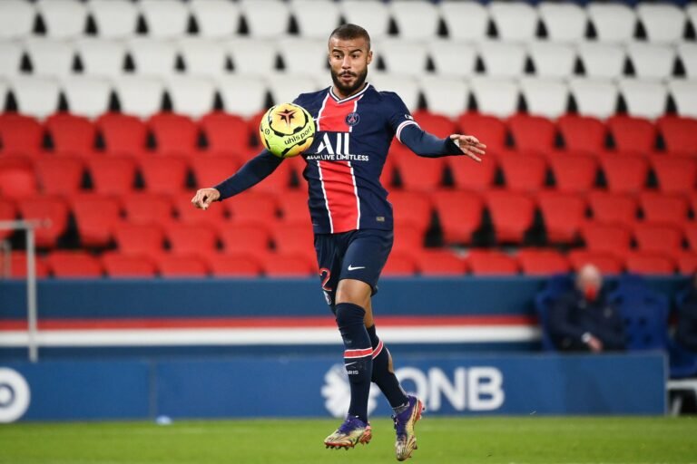 Especulado no Atlético Mineiro, Rafinha pode reforçar time turco