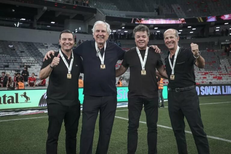 Presidente do Atlético Mineiro fala sobre situação financeira do clube: “Pagamos as contas graças aos 4R’s”