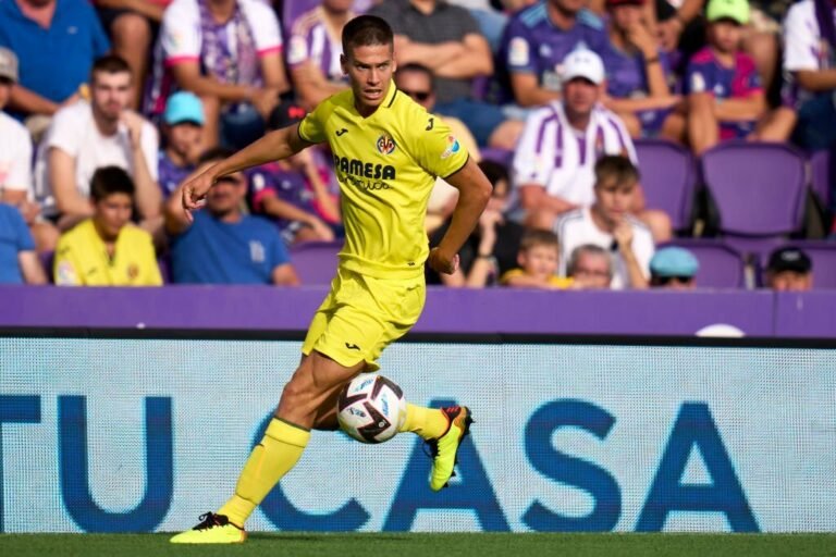 Barcelona negocia a contratação de Juan Foyth, do Villarreal