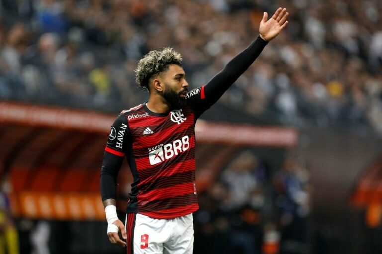 Gabigol fica próximo de alcançar recorde de Riquelme na Libertadores
