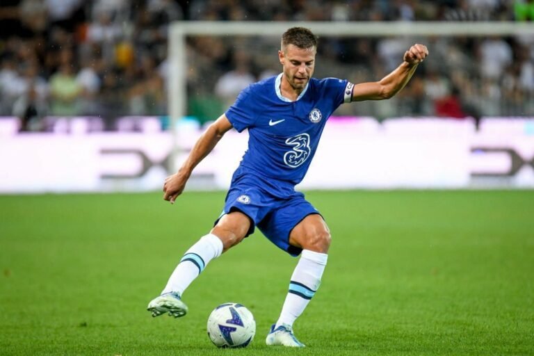 Chelsea define preço para vender Azpilicueta e Alonso ao Barcelona