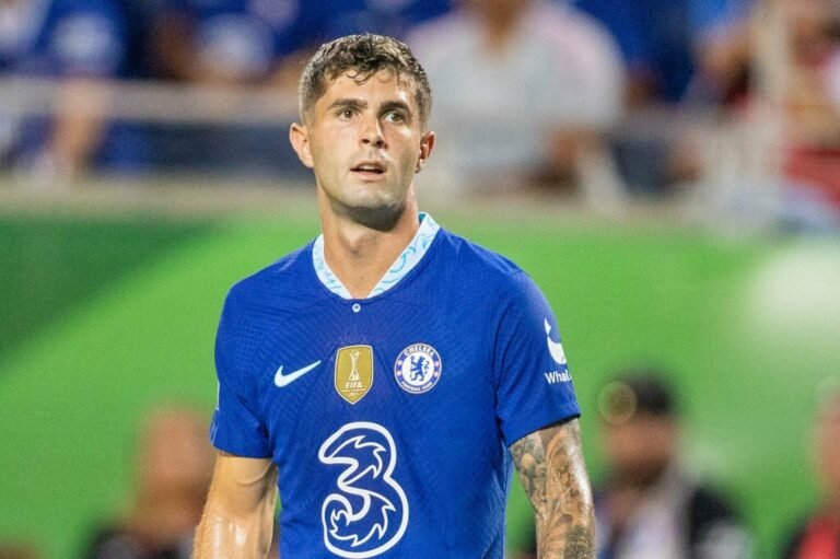 Manchester United enfrenta dificuldade para contratar atacante do Chelsea