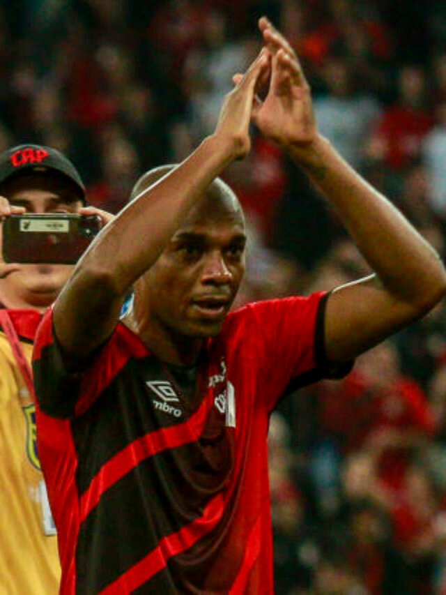 CONVENCENDO? Os números de Fernandinho desde seu retorno ao Athletico