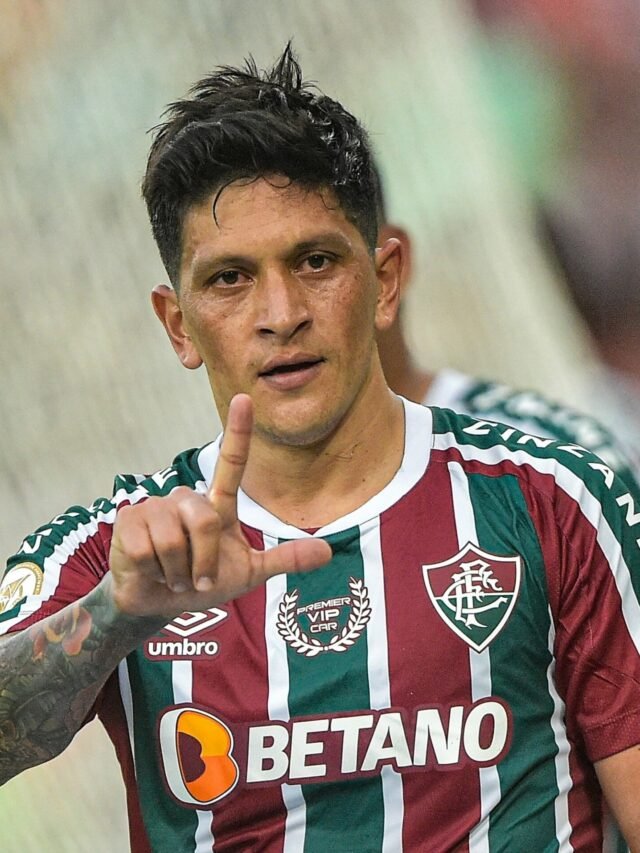 cano-do-fluminense-comemora-gol-contra-o-corithians-pelo-brasileirao-1656796856722_v2_4x3