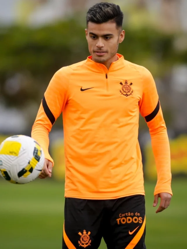 fausto_vera_durante_treino_do_corinthians_ew2r