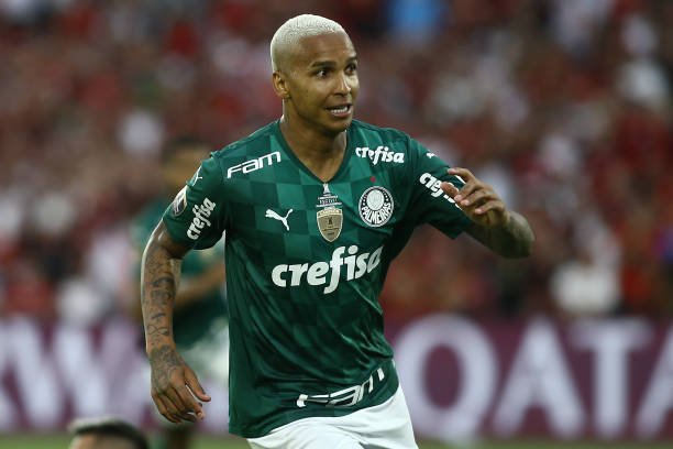 Deyverson revela qual postura vai ter diante do Palmeiras no próximo domingo