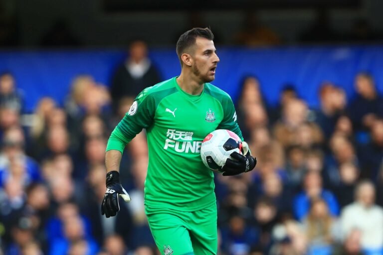 Manchester United fica próximo de anunciar novo goleiro