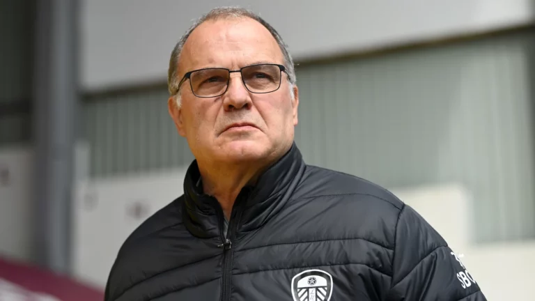 Santos aguarda resposta formal de Bielsa antes de buscar outra opção