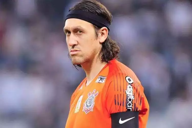 Defesa do Corinthians perde estabilidade durante o campeonato