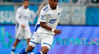Em festa do acesso, torcedores do Cruzeiro e Lincoln cantam: ” O Vasco vai jogar a Série B”