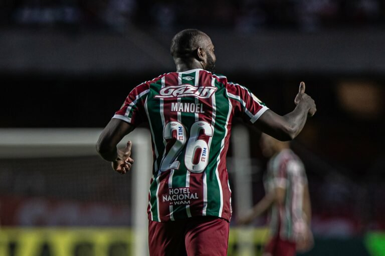 Fluminense terá a volta de três jogadores para o duelo contra o Atlético-MG