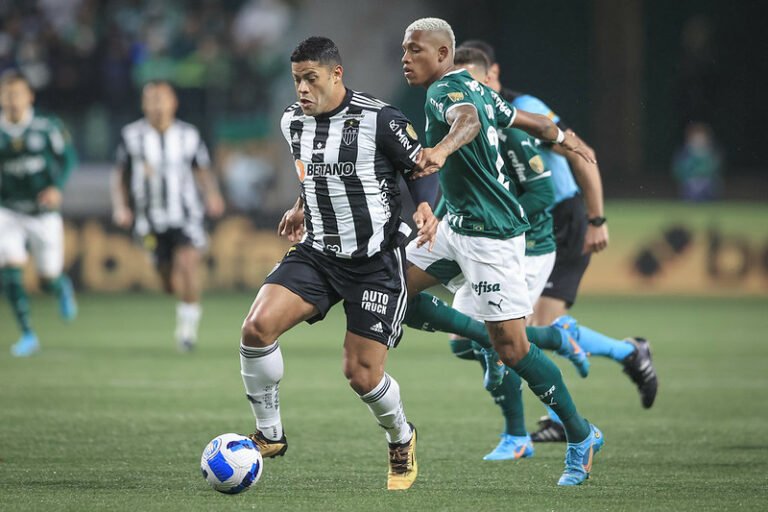 Atlético Mineiro é multado pela Conmebol por infrações na Libertadores diante o Palmeiras