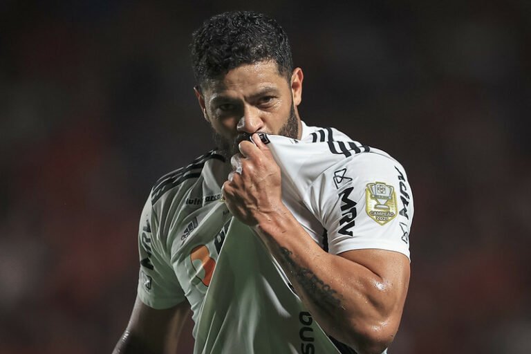 Hulk fala sobre foco no Brasileirão e recuperar vantagem em casa