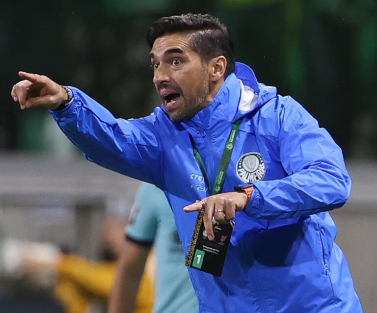 Abel Ferreira revela foco do Palmeiras após eliminação da Libertadores