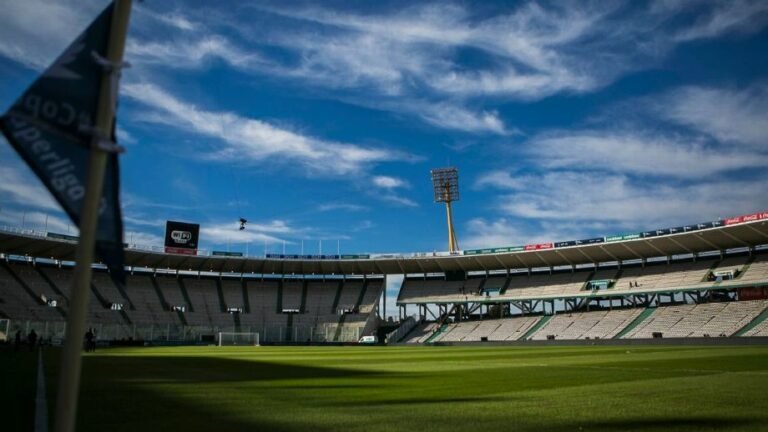 Independiente del Valle abre mão de 90% dos ingressos da final da Sul-Americana, contra o São Paulo