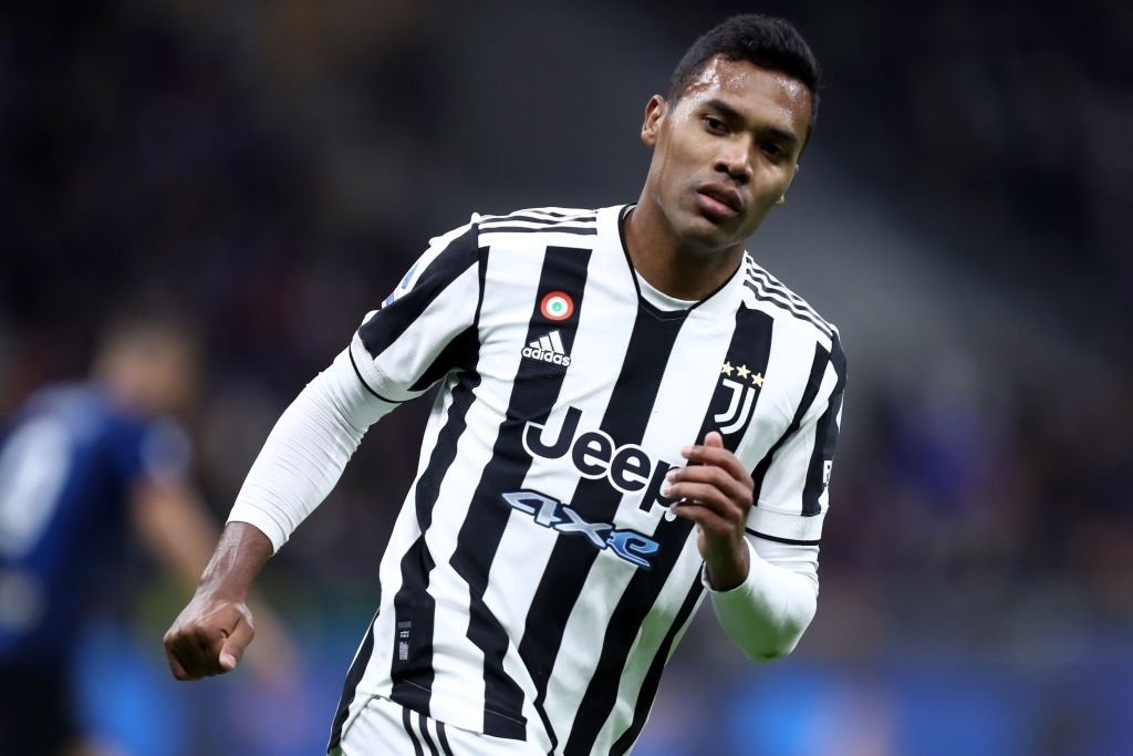 Juventus não deve renovar o contrato de Alex Sandro, diz jornal