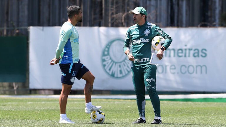 Atlético-MG enfrentará um Palmeiras totalmente desfalcado
