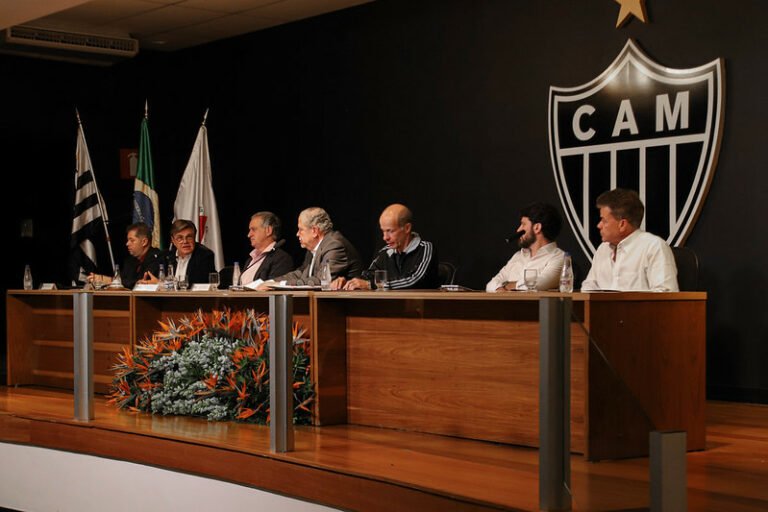 Venda do Bahia para o Grupo City anima dirigentes e investidores do Atlético-MG para SAF