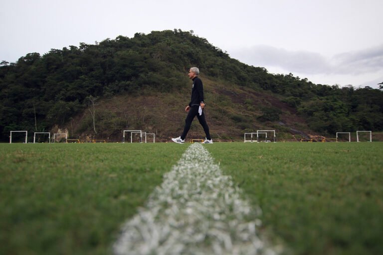 Veja a provável escalação do Botafogo para o confronto contra o Goiás