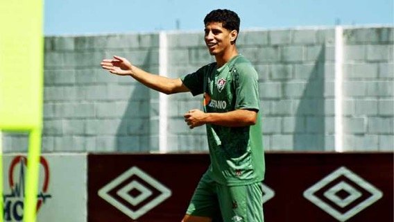 Joia de Xerém recebe sondagens e pode ser negociado pelo Fluminense 