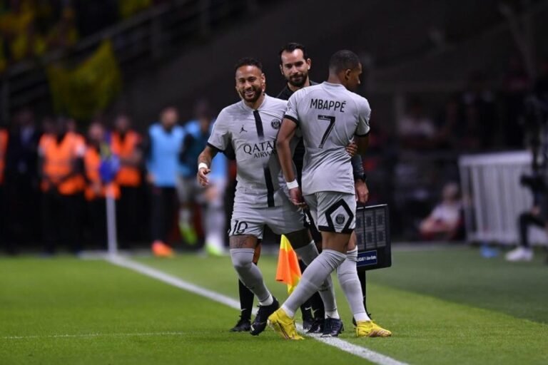 Técnico do PSG explica porquê Neymar foi reserva diante do Nantes e afirma: “Aceitou bem”