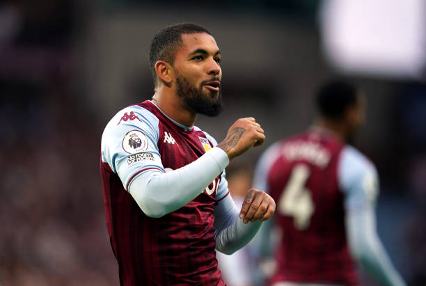Arsenal chega a acordo com Douglas Luiz e espera posição do Aston Villa