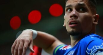 Paulinho começa a seguir Hulk e Atlético-MG nas redes sociais e pode ser indícios de seu futuro