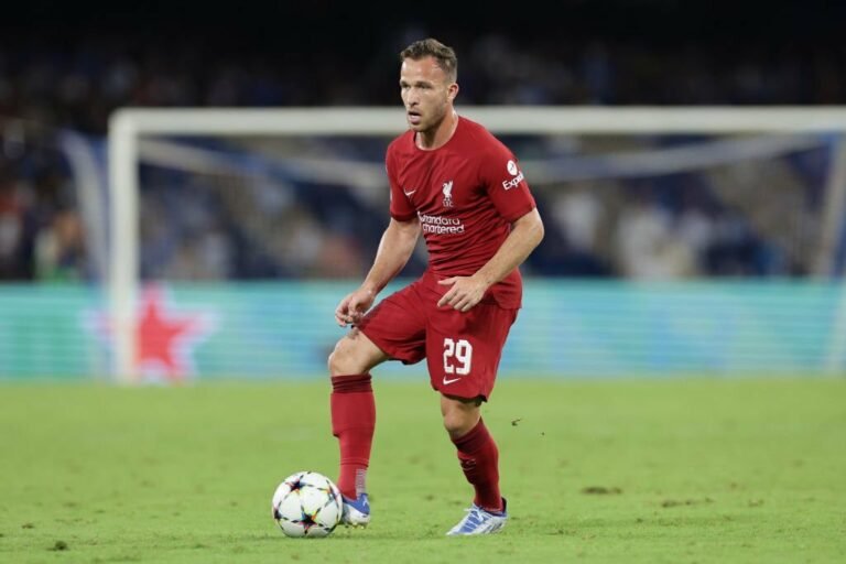 Nova contratação do Liverpool, Arthur pode deixar os Reds em Janeiro