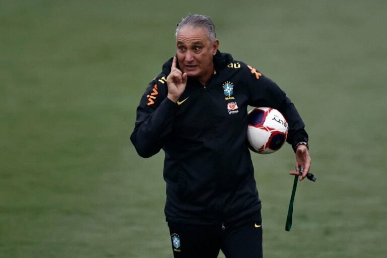 Corinthians deve buscar Tite para substituir Vítor Pereira em 2023