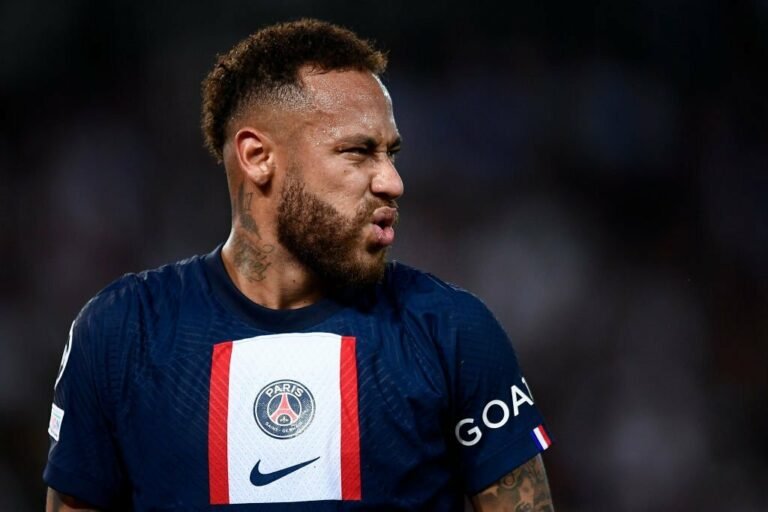 Ex-agente de Neymar revela recusa ao PSG em 2016 após negociação sigilosa