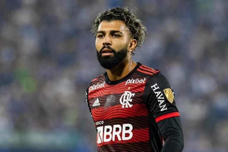 Braz destaca importância de Gabigol ao Flamengo e fala sobre excesso de cartões