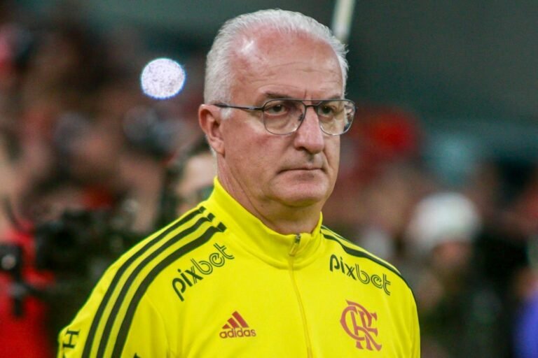 Dorival Júnior tem oitavo maior salário entre treinadores do futebol brasileiro