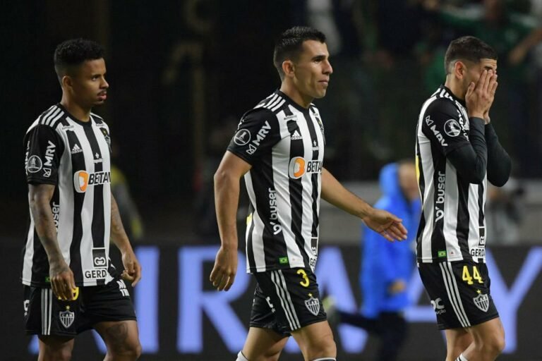 Atlético-MG faz uma de suas piores campanhas da história do Brasileirão como mandante