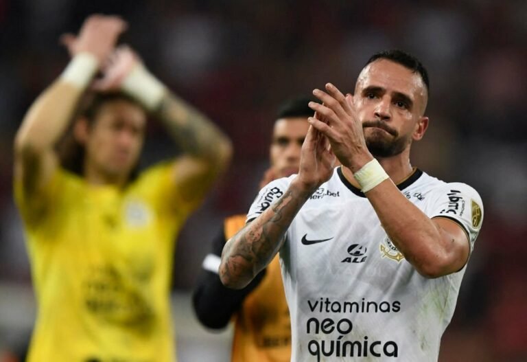 Renato Augusto não se intimida com final da Copa do Brasil e manda recado ao Flamengo