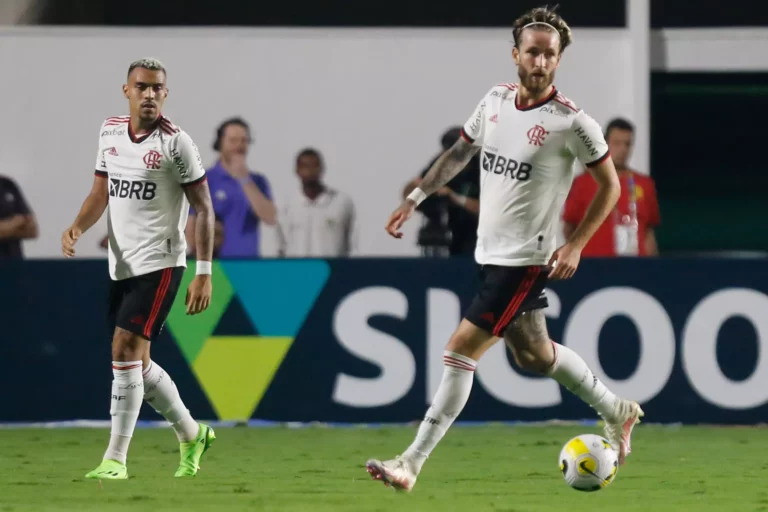 Flamengo tem três desfalques confirmados por suspensão para partida contra Bragantino