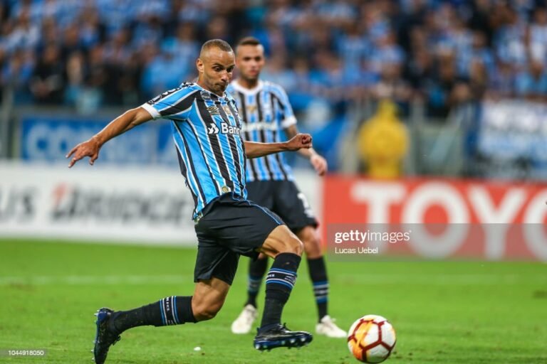 Thaciano revela expectativa do Grêmio pela chegada de Renato Portaluppi