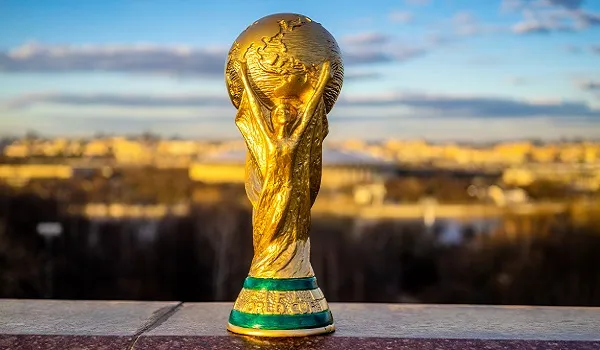 Após retirada de candidatura da Austrália, Infantino confirma Copa do Mundo de 2034 na Arábia Saudita