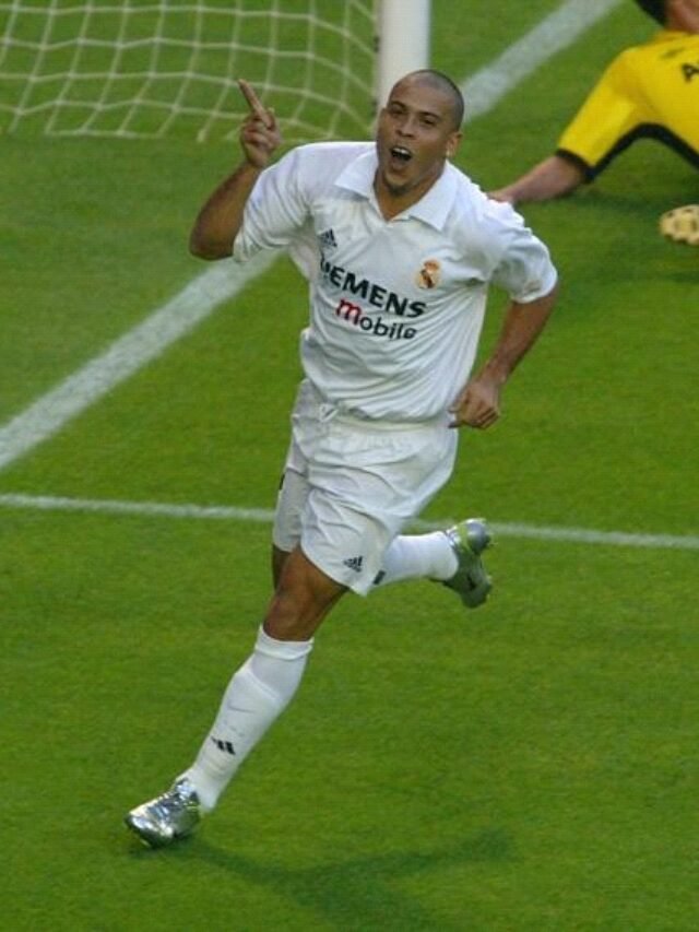 19efc5df595ae1e320320453401edd57--ronaldo--football-soccer