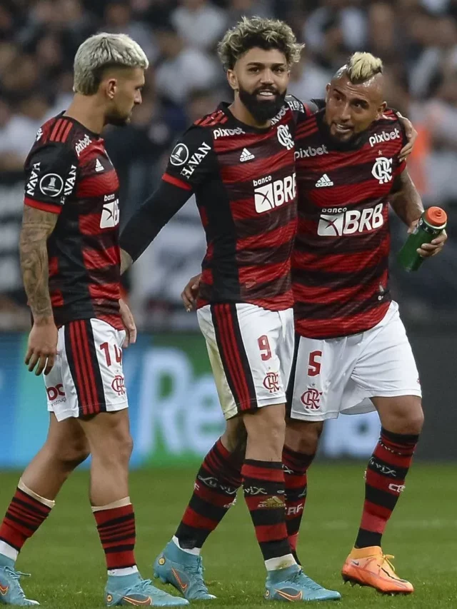 Reforços de peso! Veja a provável escalação do Flamengo contra o Bragantino