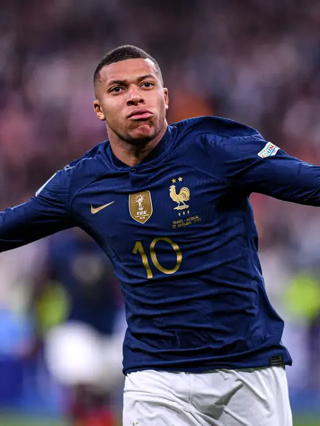 Kylian_Mbappe_France_Austria_2022
