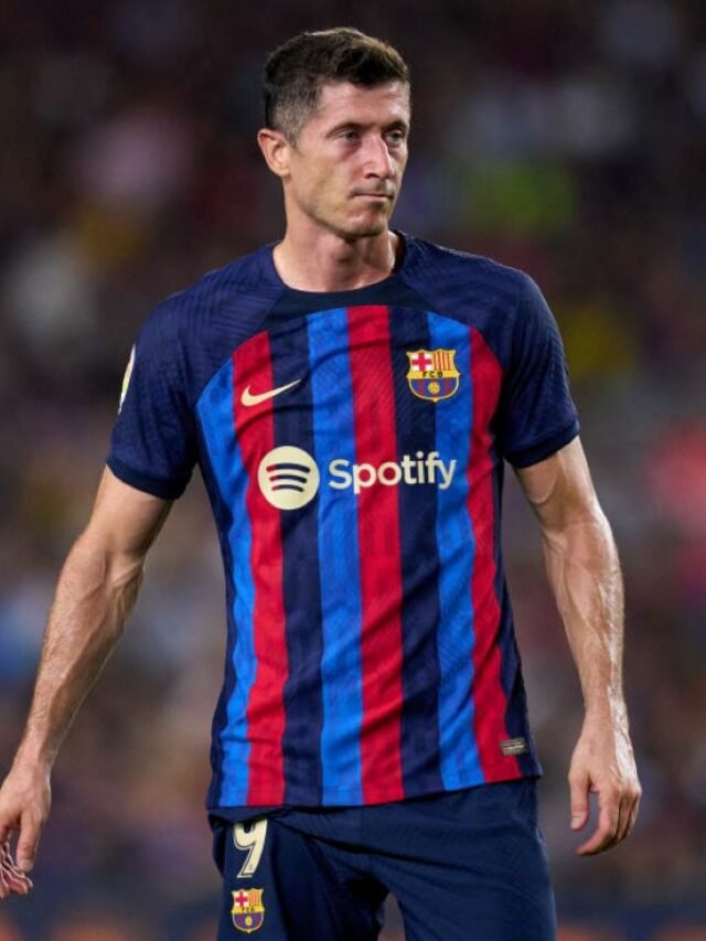 Robert-Lewandowski-em-estreia-no-Barcelona