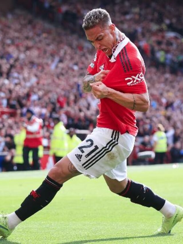 antony-comemorou-demais-seu-gol-na-estreia-pelo-manchester-united-contra-o-arsenal-1662309342622_v2_900x506