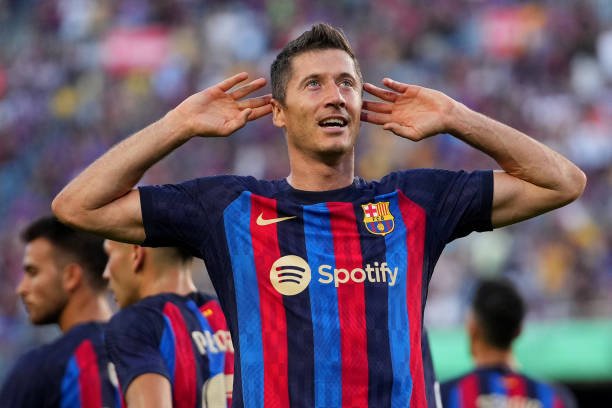 Contrato de Lewandowski possui cláusula que pode beneficiar o Barcelona em caso de rescisão