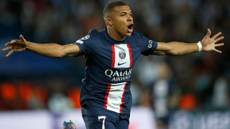 Luís Campos revela que PSG não cumpriu promessa feita para Mbappé