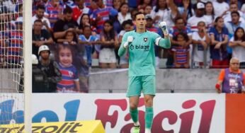 Gatito Fernández admite que quer ficar no Botafogo e renovação está bem encaminhada