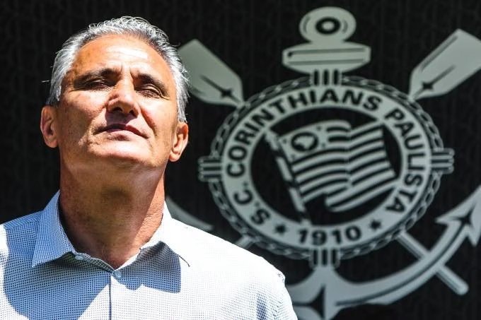 Corinthians deseja ter Tite, caso Vitor Pereira não renove seu contrato