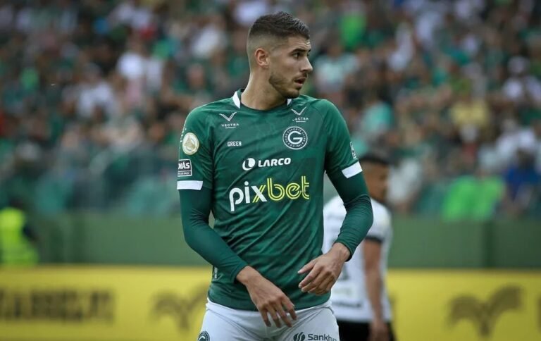 Suspenso, Pedro Raúl não enfrenta o Botafogo