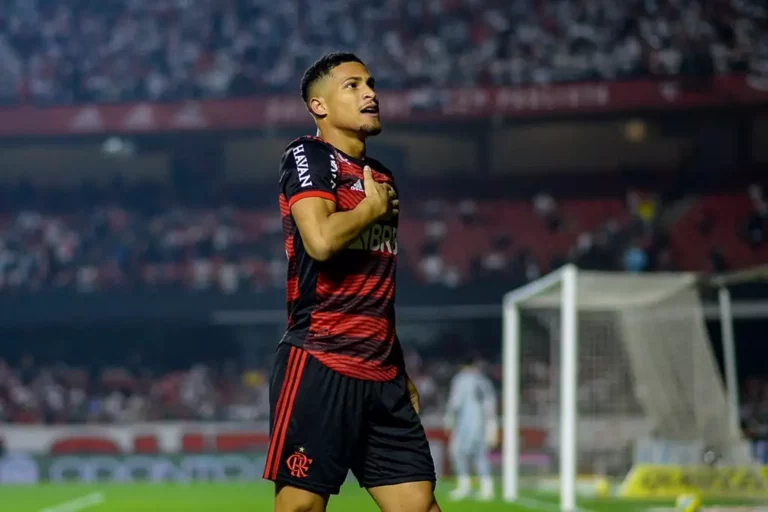 Flamengo supera meta orçamentária com venda de jogadores em 2023; veja valores