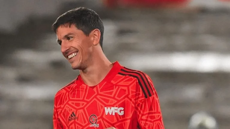 Atlético-MG libera Nacho Fernández para jogo festivo na Argentina e torcida reclama